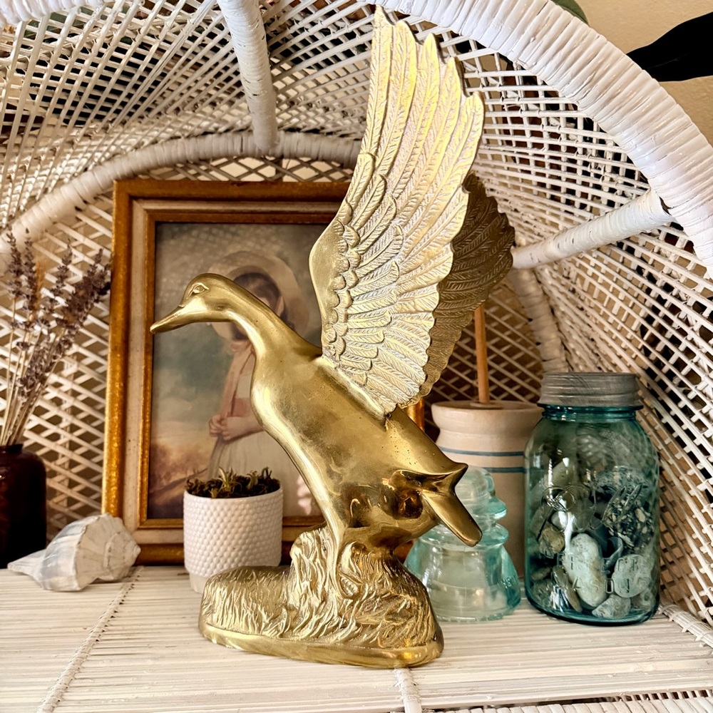 Vintage Large Brass Flying Duck Figurine - Picture 2 of 12